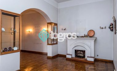 PH en venta de 4 dormitorios c/ cochera en Centro