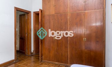PH en venta de 4 dormitorios c/ cochera en Centro