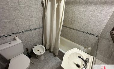 Casa en venta de 3 dormitorios c/ cochera en Barrio La Armonía