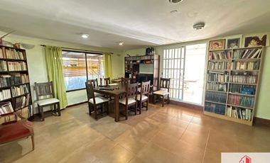 Casa en venta de 3 dormitorios c/ cochera en Barrio La Armonía