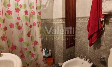 Casa PH en venta en Zona Iglesia