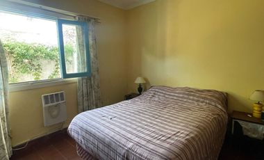 Venta Casa 3 Ambientes con Quincho y Garage