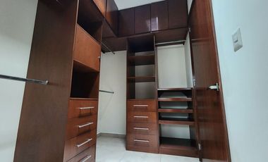 CASA EN RENTA DE 1 PLANTA EN RESIDENCIAL MISIÓN SAN JERÓNIMO, 2 HAB.