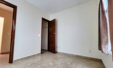 CASA EN RENTA DE 1 PLANTA EN RESIDENCIAL MISIÓN SAN JERÓNIMO, 2 HAB.