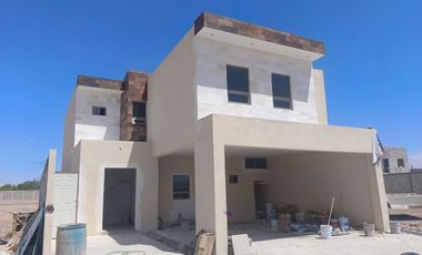 CASA EN VENTA EN LA ENCANTADA, GÓMEZ PALACIO, DGO.