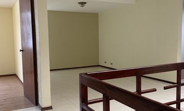 Casa en renta ideal para oficinas o consultorio en Huexotitla