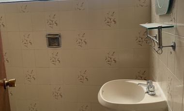 Casa en renta ideal para oficinas o consultorio en Huexotitla