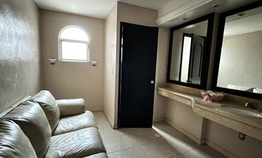 Salón de Eventos en Venta y Renta en Huentitán - Calzada Independencia 4465