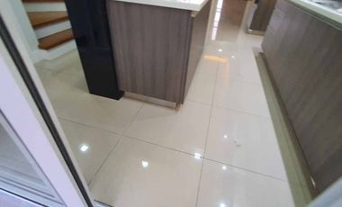2 Storey Elegant Townhouse for sale in Fairview near Commonwealth Quezon City