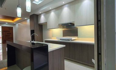 2 Storey Elegant Townhouse for sale in Fairview near Commonwealth Quezon City