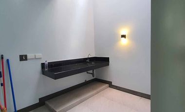 2 Storey Elegant Townhouse for sale in Fairview near Commonwealth Quezon City