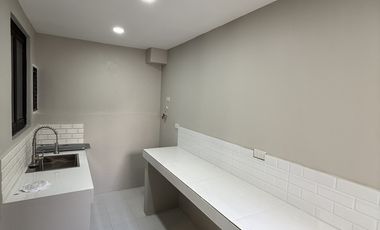 Duplex Unit in Vermont Park Executive Village Antipolo For Sale