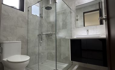 Duplex Unit in Vermont Park Executive Village Antipolo For Sale