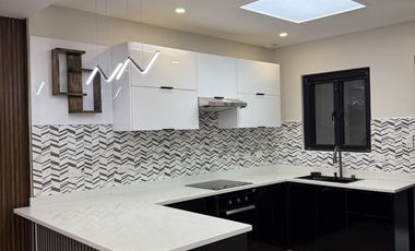 Duplex Unit in Vermont Park Executive Village Antipolo For Sale