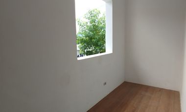 4 Bedrooms Single Attached House for Sale  near Sucat UPS V Paranaque - JB