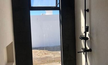 Hermosa Casa en Sonterra Residencial