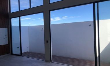 Hermosa Casa en Sonterra Residencial