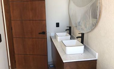 Hermosa Casa en Sonterra Residencial