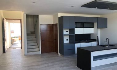 Hermosa Casa en Sonterra Residencial