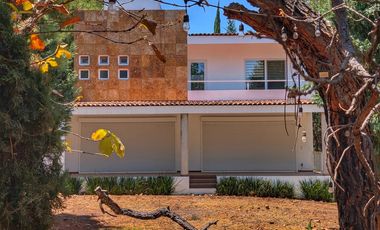 CASA EN VENTA O RENTA EN EL CIELO COUNTRY CLUB