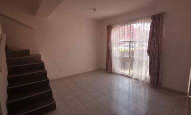 Casa en Venta Cerca a Prepa 5