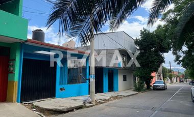 Terreno con construcción cerca de Chedraui Reforma - (3)