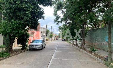 Terreno con construcción cerca de Chedraui Reforma - (3)