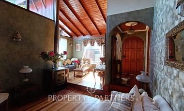 Casa quinta, en el mejor barrio de Quilpué