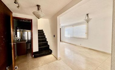 CASA EN VENTA EN JACARANDAS TLALNEPANTLA