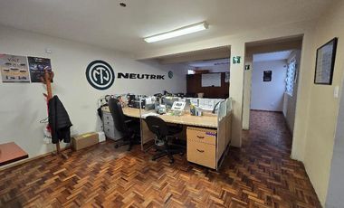 Casa en venta con uso de suelo para oficinas en Narvarte
