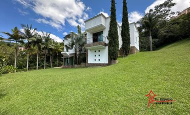 Casa-Finca en Venta Ubicado en Medellín Codigo 2341