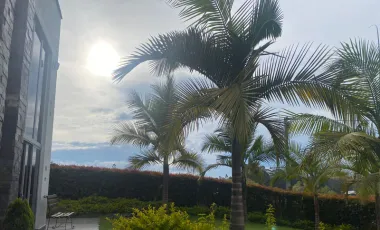 Se vende casa en alcaravanes, marinilla