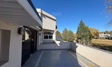 Casa en Venta en Neuquen Capital, Neuquén, Patagonia, Argentina