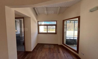 Casa en Venta en Neuquen Capital, Neuquén, Patagonia, Argentina