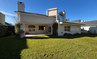 Casa en Venta en Neuquen Capital, Neuquén, Patagonia, Argentina
