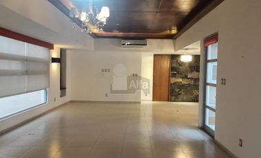 Casa EN VENTA en Fracc. Exclusivo Pedregal II en San Luis Potosí