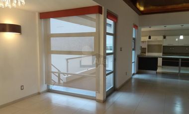 Casa EN VENTA en Fracc. Exclusivo Pedregal II en San Luis Potosí