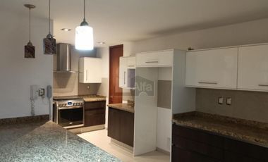 Casa EN VENTA en Fracc. Exclusivo Pedregal II en San Luis Potosí