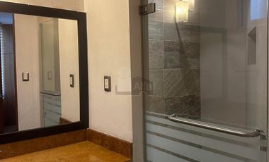 Casa EN VENTA en Fracc. Exclusivo Pedregal II en San Luis Potosí