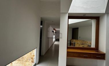 Casa EN VENTA en Fracc. Exclusivo Pedregal II en San Luis Potosí