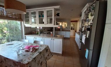CASA 4D+SS CON OFICINA INDEPENDIENTE P ROJA CHICUREO
