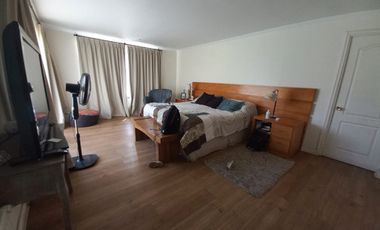 CASA 4D+SS CON OFICINA INDEPENDIENTE P ROJA CHICUREO