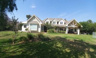 CASA 4D+SS CON OFICINA INDEPENDIENTE P ROJA CHICUREO