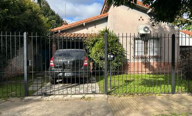 PARA REFACCIONAR! Excelente lugar