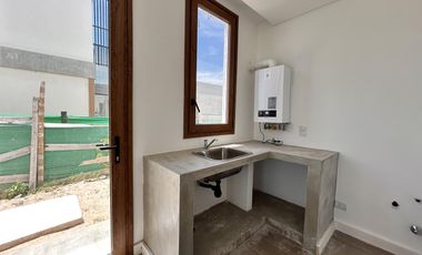 ALQUILER, CASA, PUERTOS, BARRIO RIBERAS, LOTE AL 400, 5 AMBIENTES