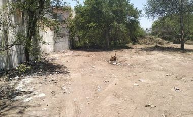 Excelente terreno comercial, en avenida Plutarco Elias Calles, Guadalupe