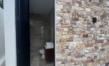 Casa en Venta en Mérida, Varena, Cholul  ( L.21)