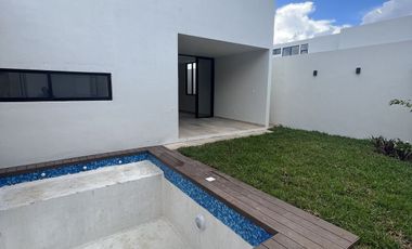 Casa en Venta en Mérida, Varena, Cholul  ( L.21)
