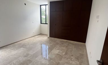 Casa en Venta en Mérida, Varena, Cholul  ( L.21)
