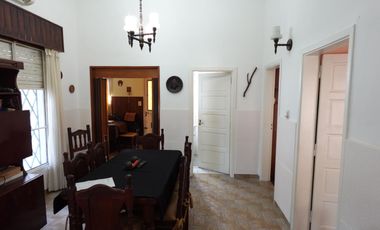 Casa en Turdera con 2 dormitorios - APTA CRÉDITO
